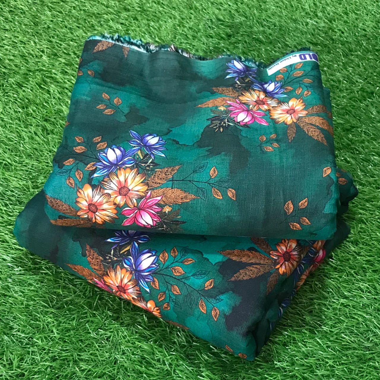 ✨Branded Khaddar 2pc Suit✨Khaddar✨