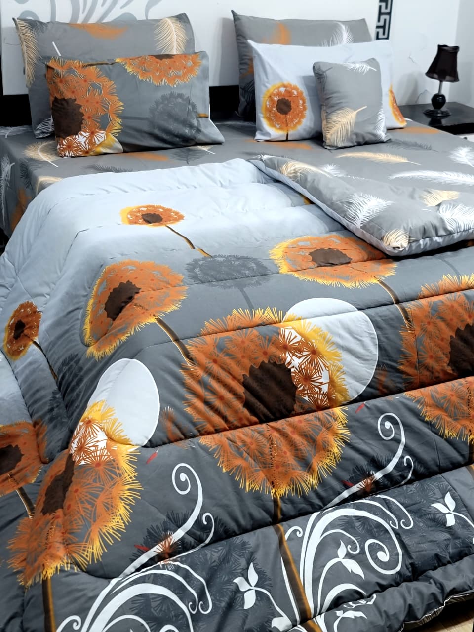 Pure Cotton Bedsheet + Vicky razai Set 7pcs