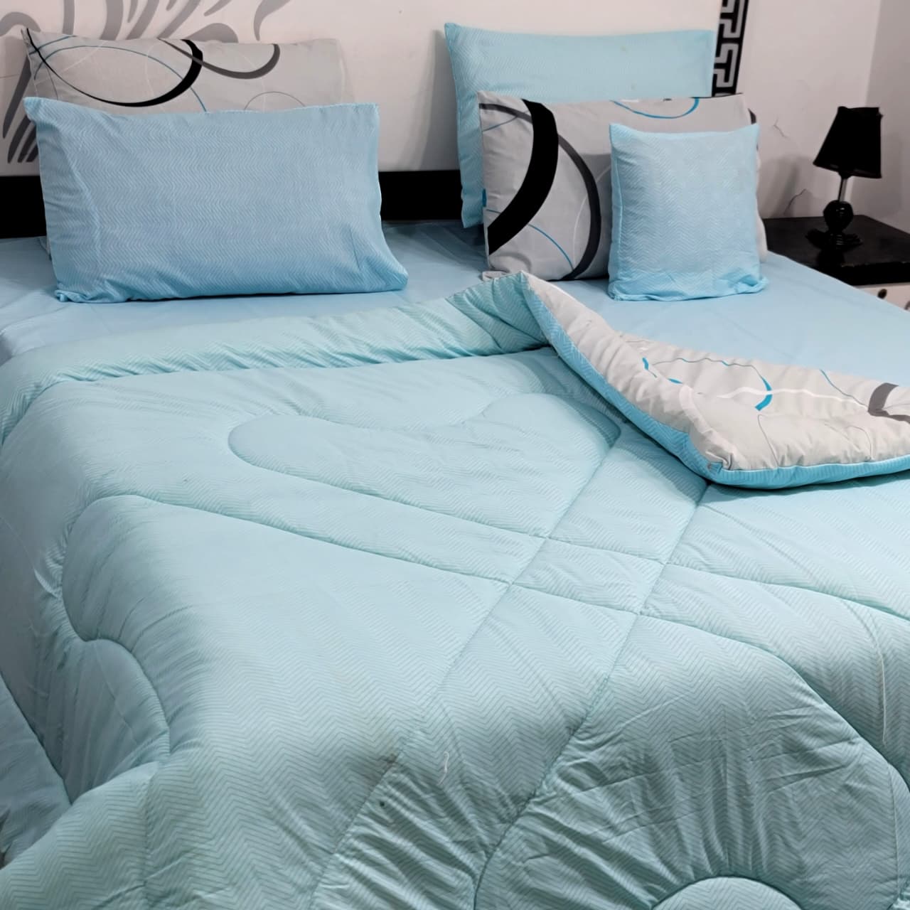 Pure Cotton Bedsheet + Vicky razai Set 7pcs