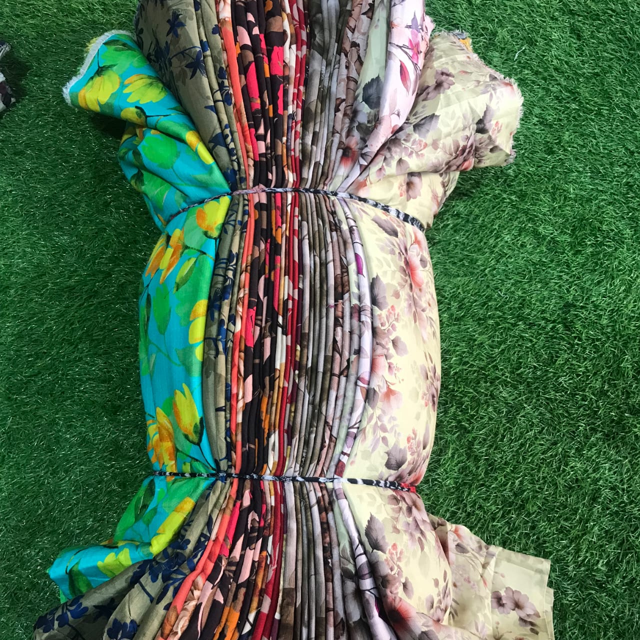 Branded Fresh Doria Linen Cut Pc🌸