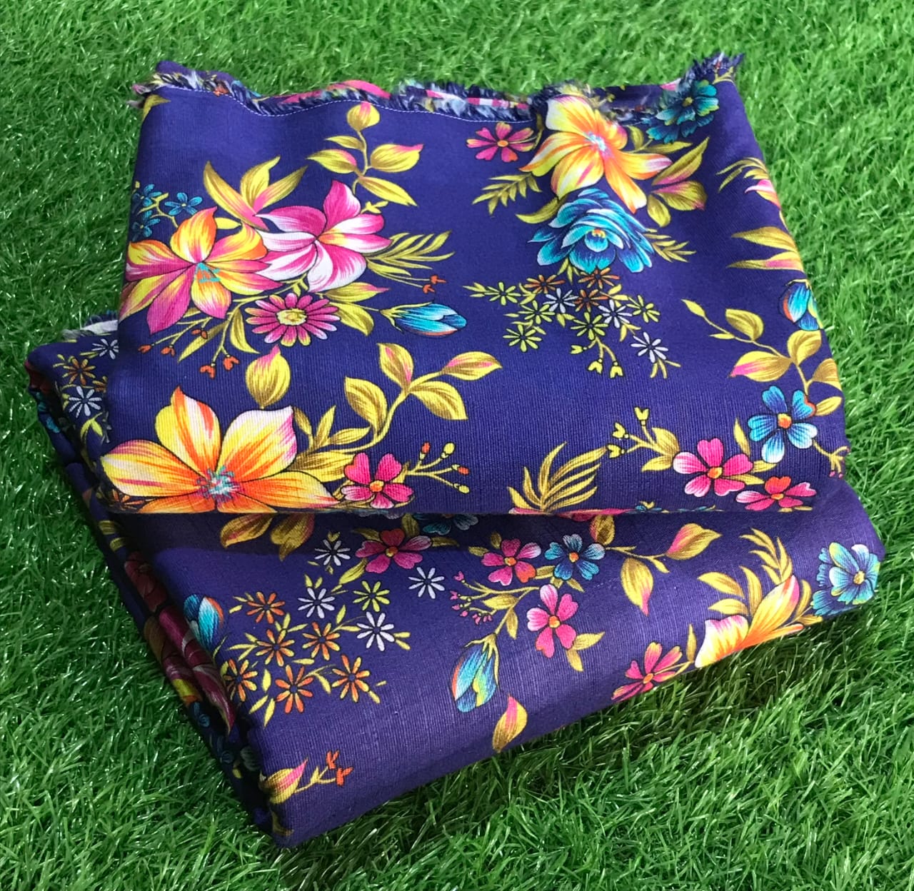 ✨Branded Khaddar 2pc Suit✨Khaddar✨