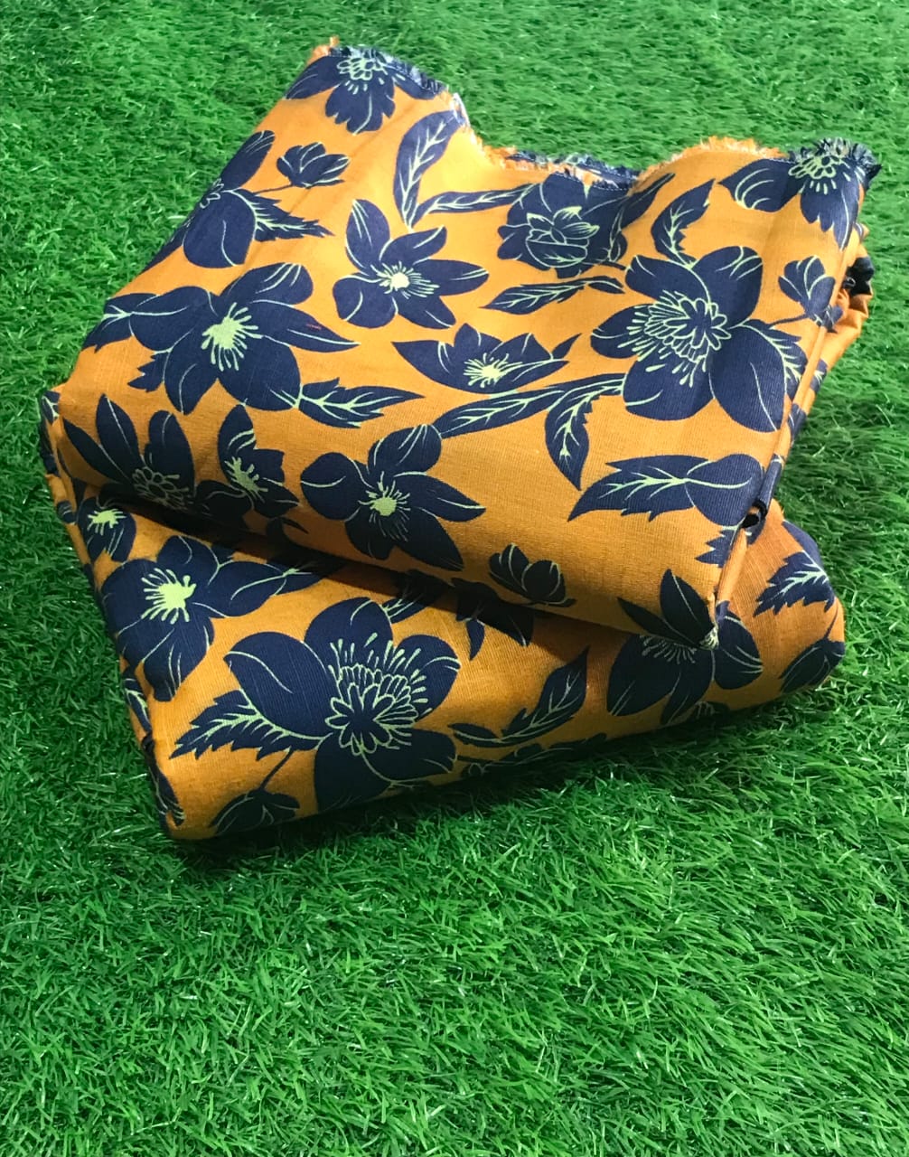 ✨Branded Khaddar 2pc Suit✨Khaddar✨