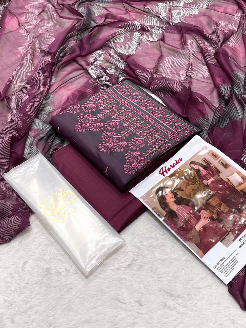 DAWOOD GEE BY HORAIN  Premium Digital Printed Unstitched 3 Piece Lawn Suit – ZeenatWear360  