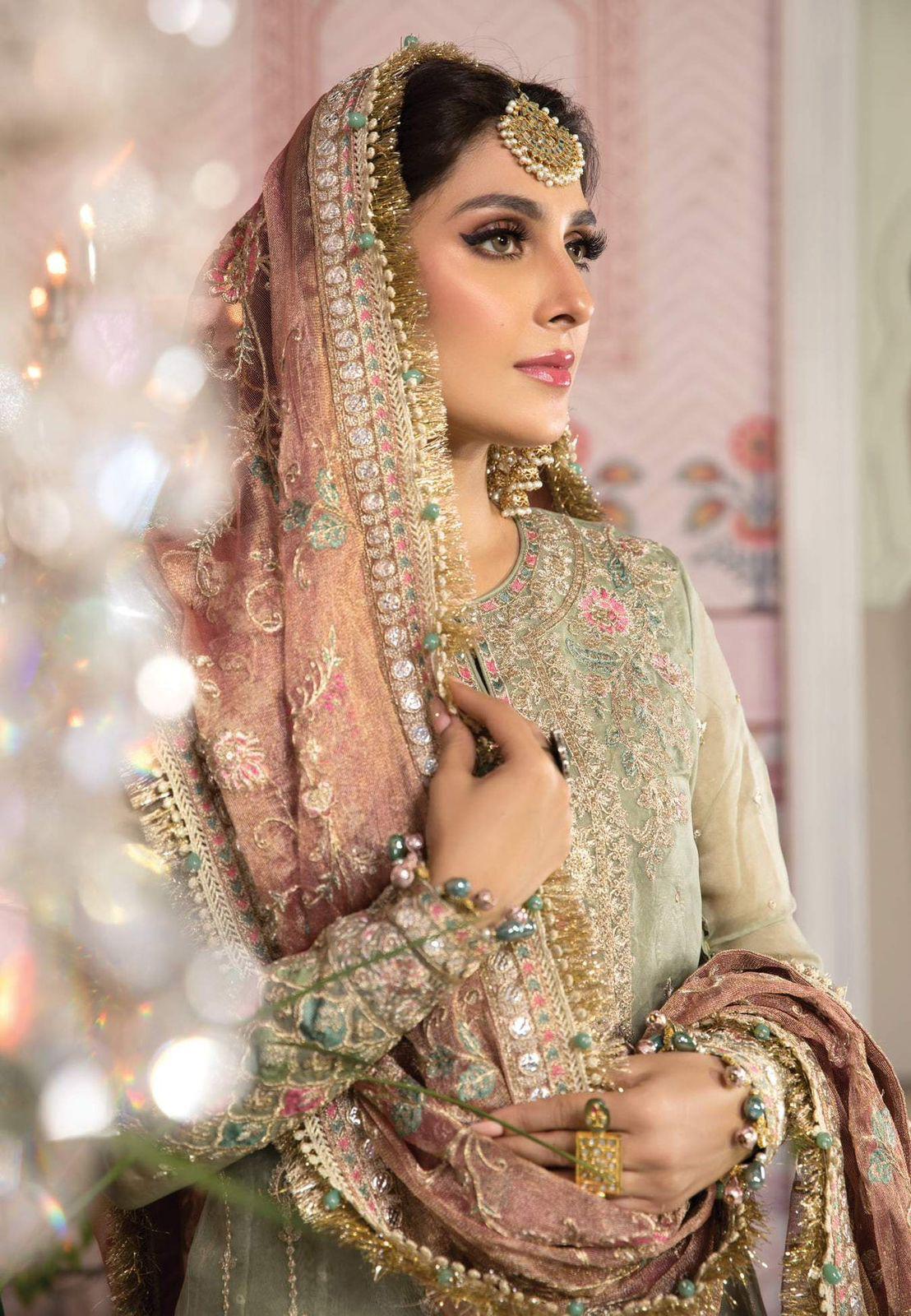 3PC Fancy Suit 🍂*Maria b Heritage wedding collection *🍂