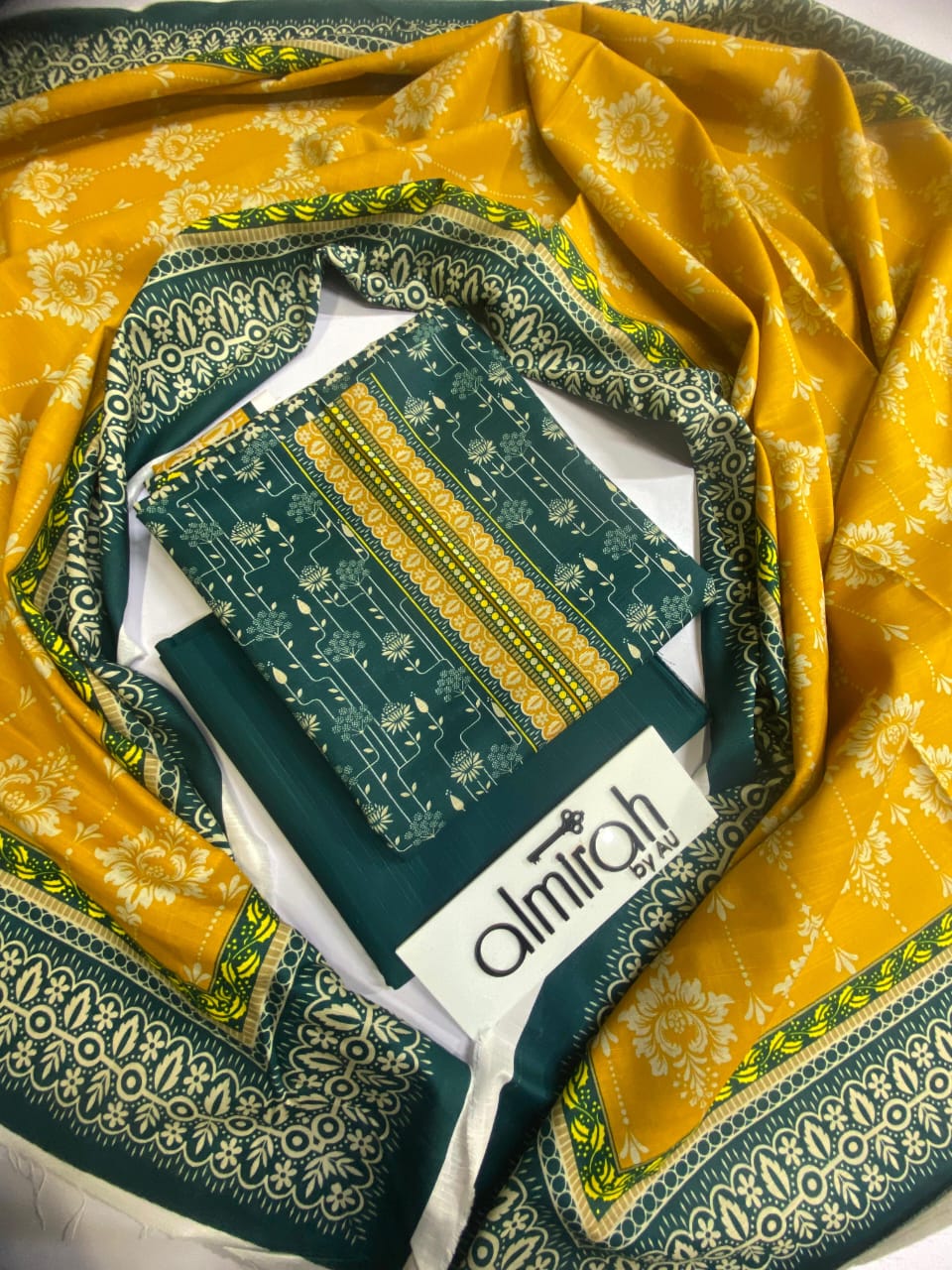 AlMIRAH Latest Collection 2026 Unstitched Lawn 3 Piece – ZeenatWear360